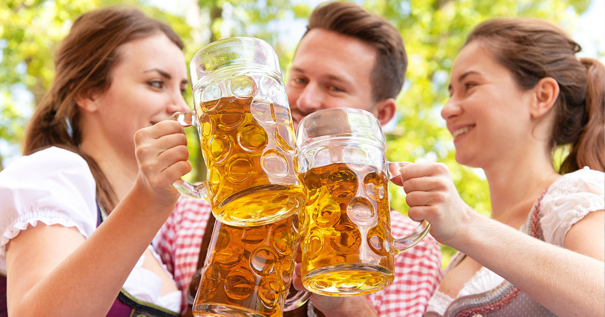Dirndl, Lederhosen & Schnappschüsse – Fotobox-Highlights fürs Oktoberfest